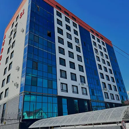Апартаменты Комфорт Класса В Центре Города Kostanay Exterior photo
